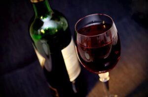 Los beneficios del alcohol en la salud: Vino tinto